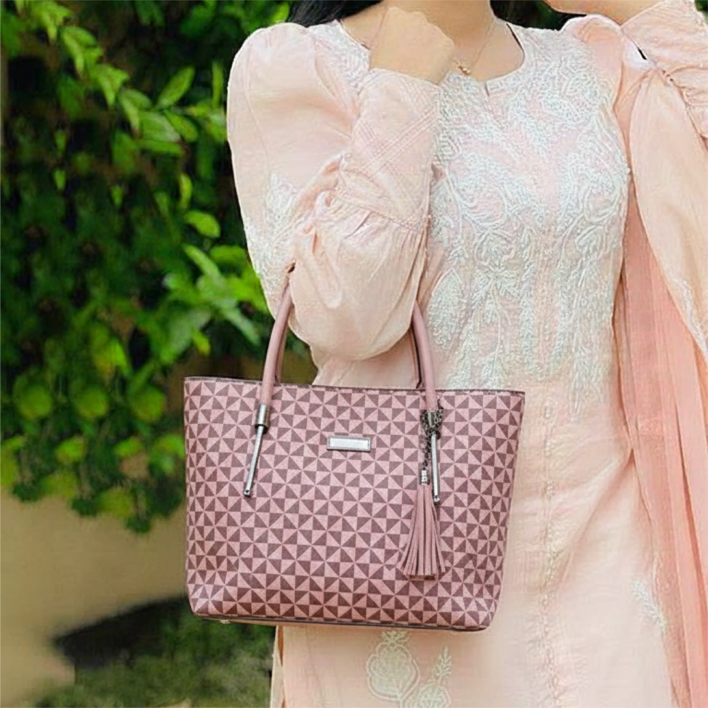 Classic Patterned Shoulder Bag