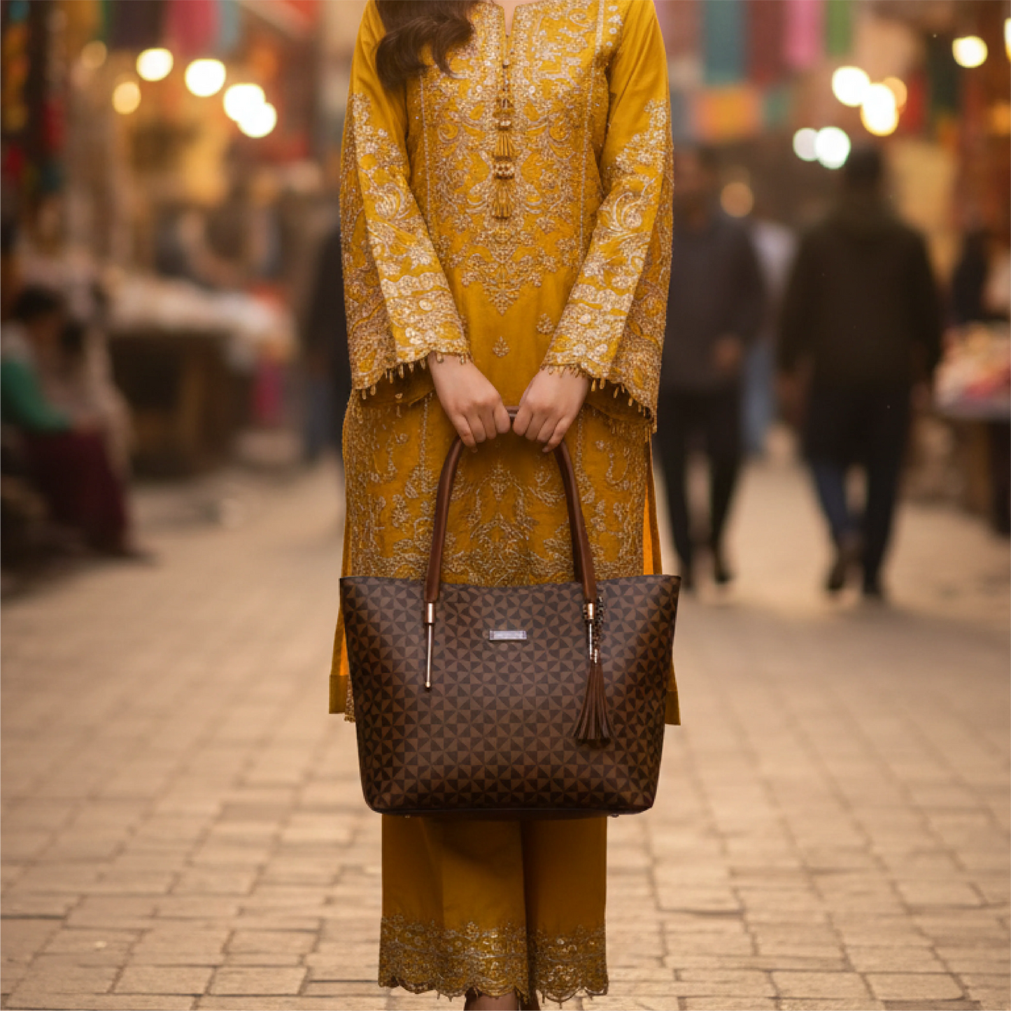 Classic Patterned Shoulder Bag